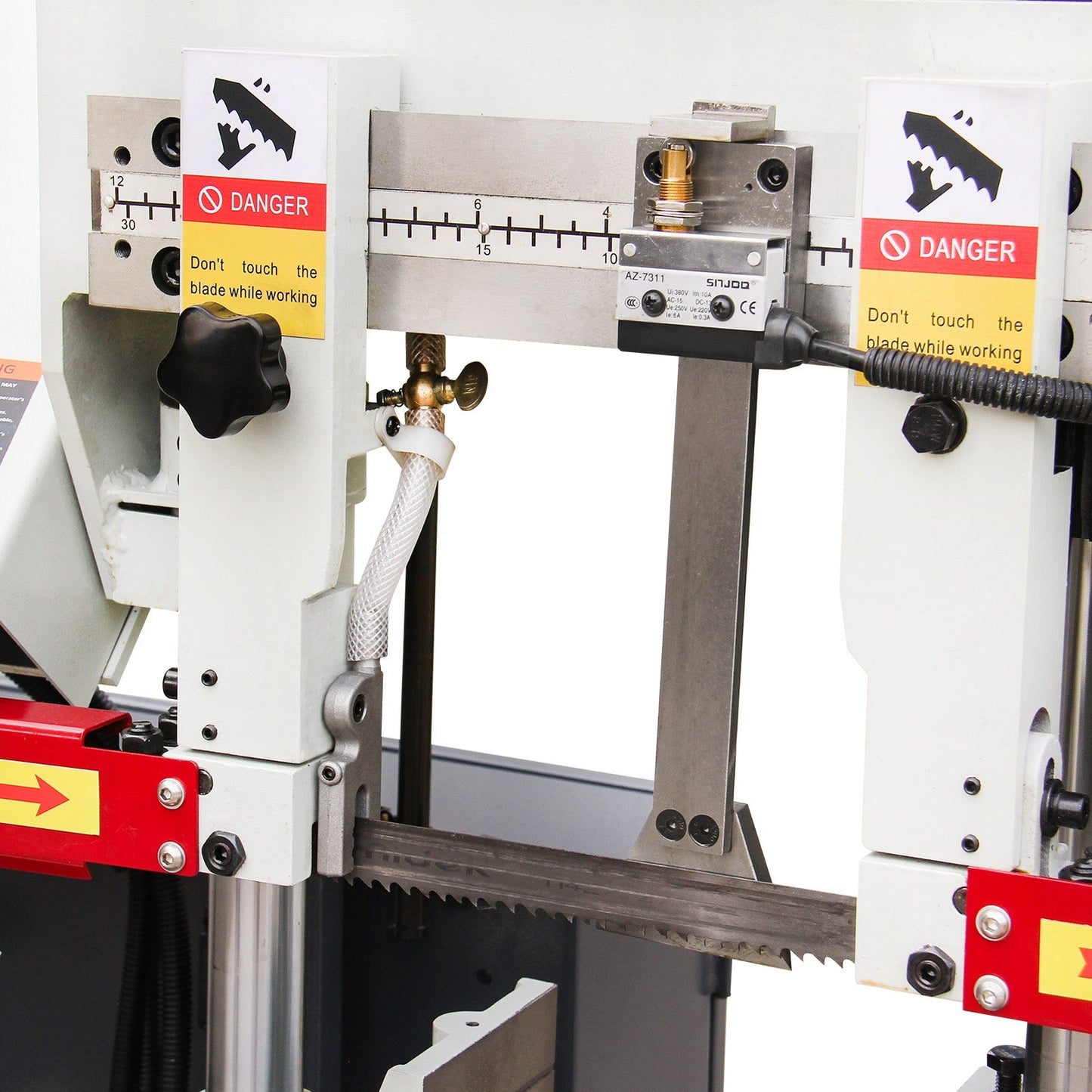 KaKa Industrial TGK-08 Double Column Band Saw, 7.87”x7.87” Capacity, Vertical Lifting, Metal Bandsaw with Light, 230V-60HZ-3PH - 271201V230